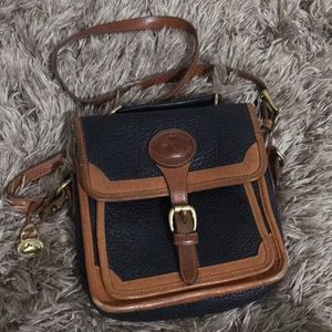 dooney and bourke | vintage shoulder bag